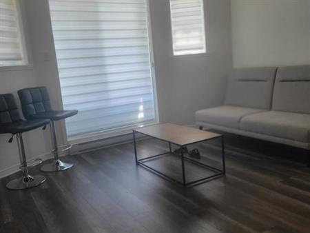 Condo 3 1/2 à louer
