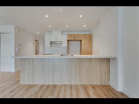 🏡 Grand 4 ½ moderne à louer – Rue Flavie-Poirier – 1 550 $/mois 🏡 🎉 PROMO: 1er loyer gratuit si vous aménager pour le 1er 