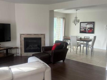 4 1/2 Condo libre immediatement