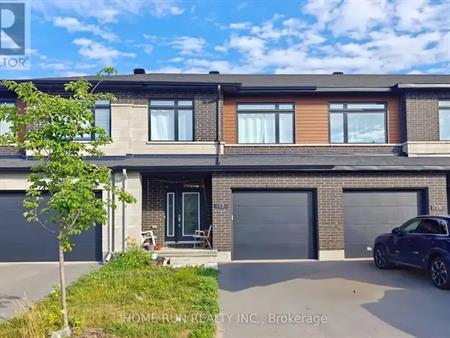 13 MAIZE STREET | 13 MAIZE STREET, Ottawa