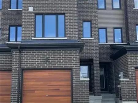 17 TOBIAS LANE | 17 TOBIAS LANE, Barrie