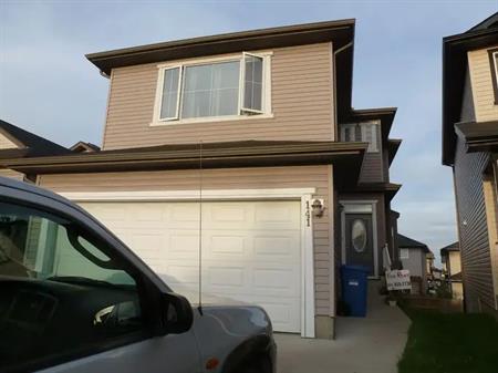 1 bedrooms +1 full bath,Walkout, big windows ,totally fenced with a separate ga | 141 Covemeadow Bay, N.E., Calgary