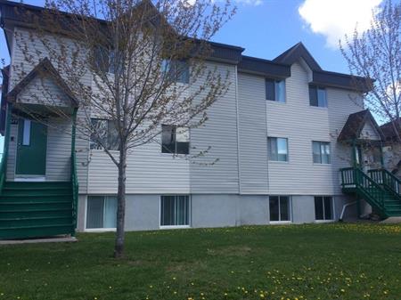 Logement à louer Pintendre Lévis 51/2 demi sous-sol