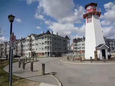 For Rent | 10 Country Village Park Northeast, Calgary