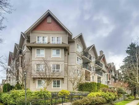 Trellaine | 9333 Alberta Road, New Richmond