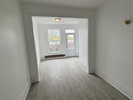 Petite Italie - Beau 4 1/2 Rénové