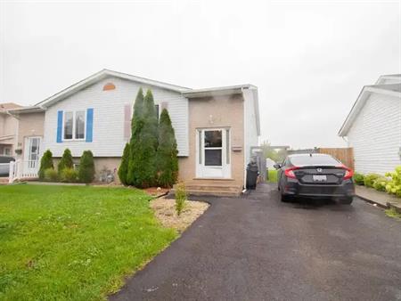 22 Woodland Drive | 22 Woodland Drive, Welland