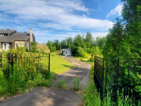 Maison à Louer à Ste-Catherine-de-la-J-C