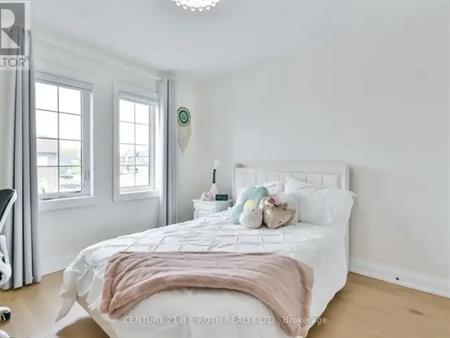 61 MUIRFIELD DRIVE | 61 MUIRFIELD DRIVE, Barrie