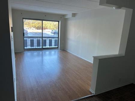 2 CH - 1 SDB - Gatineau - $1,695 /mo