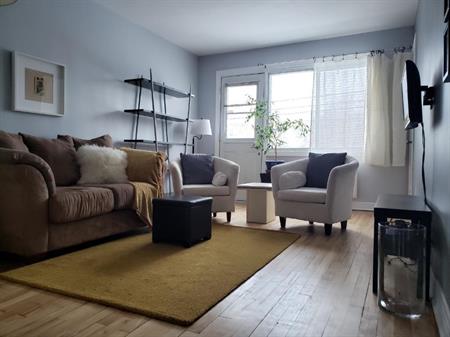 TRÈS JOLIE APPARTEMENT À SOUS-LOUER ANJOU MTL 1600$