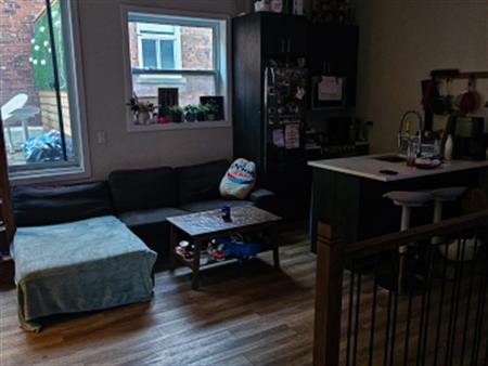 Rooms Available 2 Minutes To Concordia