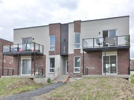 Magnifique 6 1/2 - IDEAL POUR FAMILLE - Quartier calme