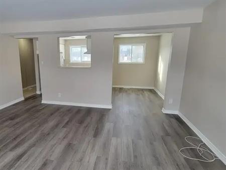 1321 - 1361 Burns Street | 1321 Burns Street, North Bay