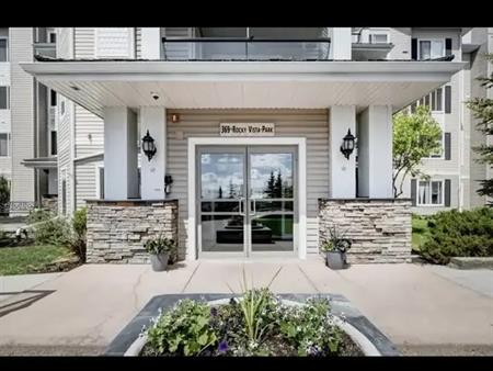 Bright clean and big two bedroom two bath condo. | 26 - 369 Rocky Vista Park NW, Calgary