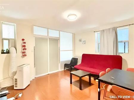 3-113 Vaughan Rd, York, Ontario M6C 2L9 | 113 Vaughan Road, York