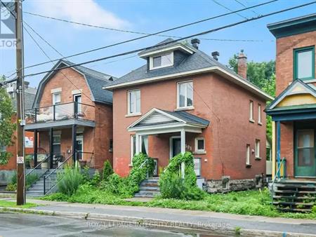 391 SUNNYSIDE AVENUE | 391 SUNNYSIDE AVENUE, Ottawa