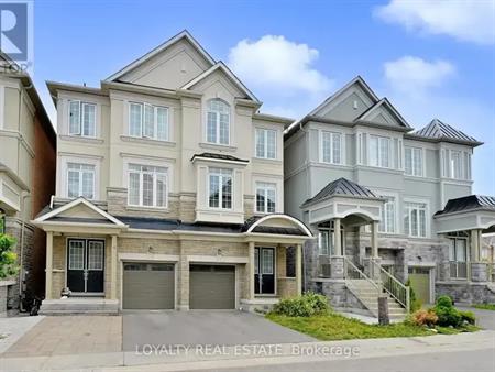 11 LATCHFORD LANE | 11 LATCHFORD LANE, Richmond Hill