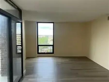 2 Bed/Bath Suite in Downtown Area Available Immediately! | 10025 113 Street, Edmonton