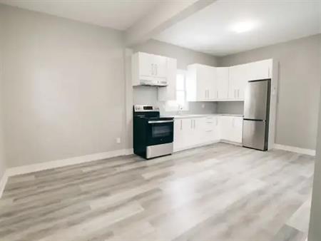 80 Page St - 2 | 80 Page St -, St. Catharines