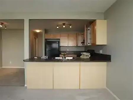 3 BEDROOM TOWNHOUSE IN COVENTRY HILLS | 220 Country Village Cape Northeast, Calgary