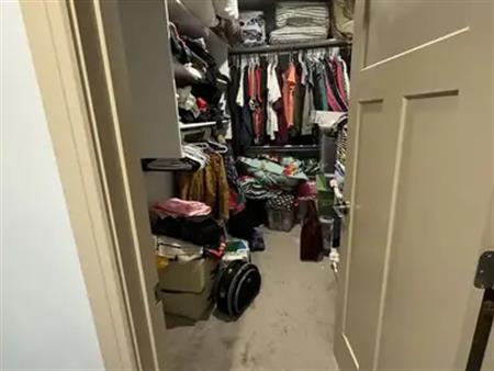 5+ Den single family home with basement in-law suite with separate entrance | Edmonton