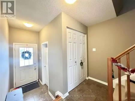 144 MARAVISTA DRIVE | 144 MARAVISTA DRIVE, Ottawa