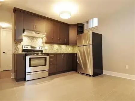 355 Gilmour Street | 355 Gilmour Street, Ottawa