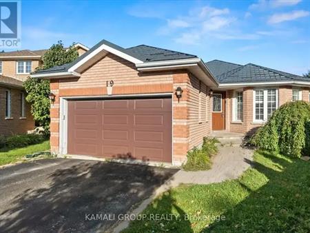 MAIN - 19 WIDGEON STREET | MAIN - 19 WIDGEON STREET, Barrie
