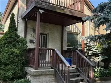 25 ST LEGER Street Unit# D | 25 ST LEGER Street Unit# D, Kitchener