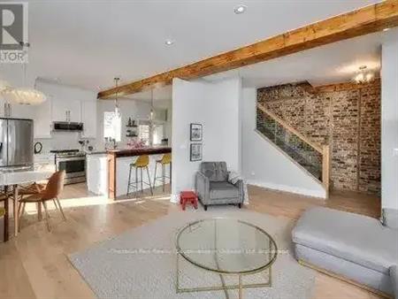 30 ERAMOSA ROAD | 30 ERAMOSA ROAD, Guelph