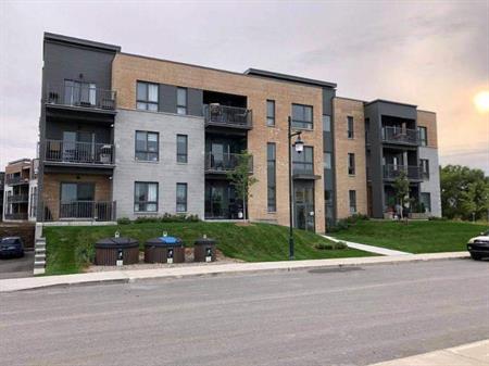 Terrebonne - 3 1/2 - Garage - WIFI - 1455$/mois