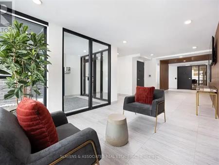 1019 - 41 JOHNSON STREET | 1019 - 41 JOHNSON STREET, Barrie