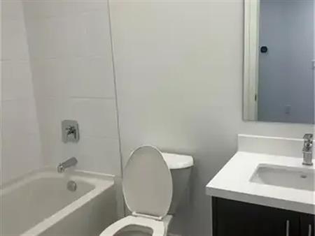 401 SHELLARD Lane Unit# 915 | 401 SHELLARD Lane Unit# 915, Brantford