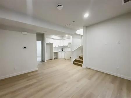 BRIGHT 2 BEDROOM BASEMENT SUIT | Edmonton