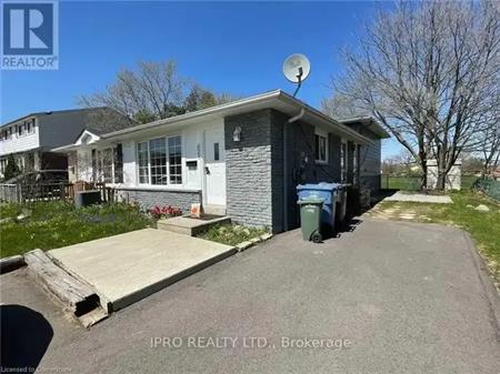 624 COLLEGE AVENUE W | 624 COLLEGE Avenue W, Guelph