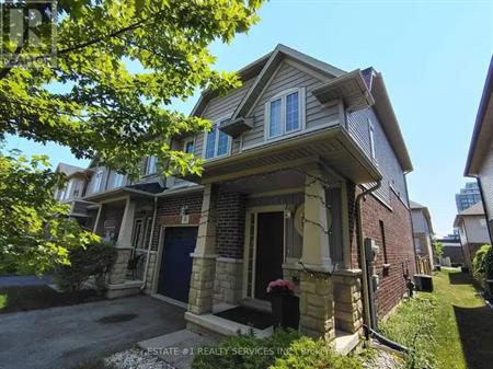 48 - 8 LAKELAWN RD ROAD | 48 - 8 LAKELAWN RD ROAD, Grimsby