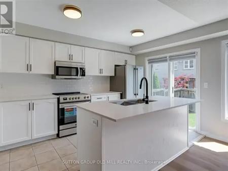 4210 PRUDHAM AVENUE | 4210 PRUDHAM AVENUE, Burlington