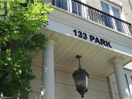 133 PARK Street Unit# 201 | 133 PARK Street Unit# 201, Waterloo