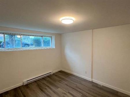 Renovated Studio Apartment For August 2025 - A louer • For Rent