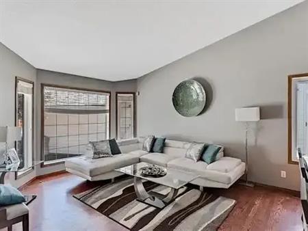 Large and cozy, Full house with double garage for rent | 20 Douglas Woods Terrace Southeast, Calgary