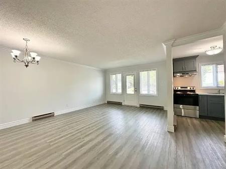 101- 277 Adelaide Avenue West | 277 Adelaide Avenue West, Oshawa