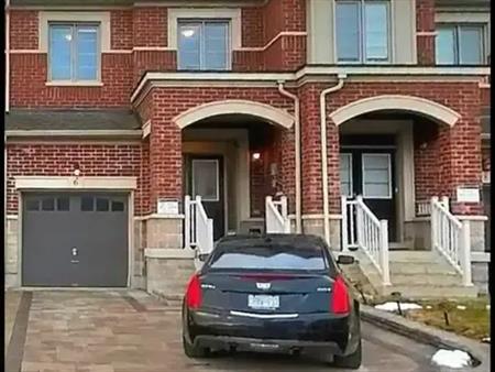 6 FOXBERRY ROAD | 6 FOXBERRY ROAD, East Gwillimbury