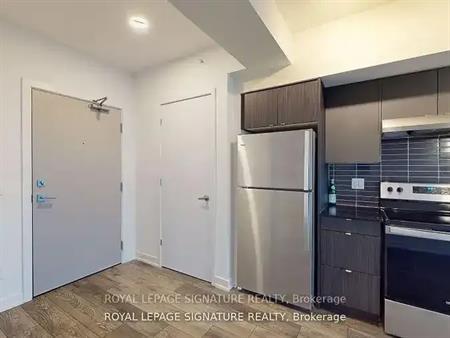 A618 - 1117 COOKE BOULEVARD | A618 - 1117 COOKE BOULEVARD, Burlington