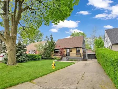 2543 KILDARE | 2543 KILDARE, Windsor