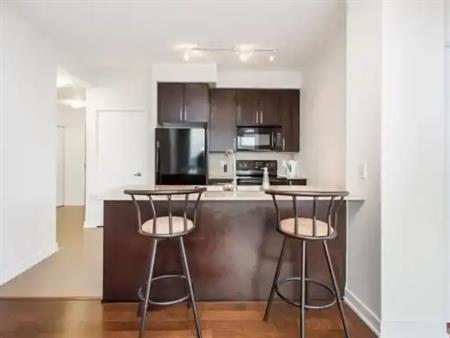Wonderful Parkside Condo Heart Of Mississauga! | 4065 Brickstone Mews, Mississauga