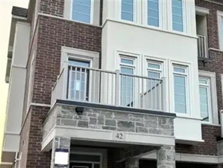 42 PAISLEY DRIVE | 42 PAISLEY DRIVE, Bradford West Gwillimbury