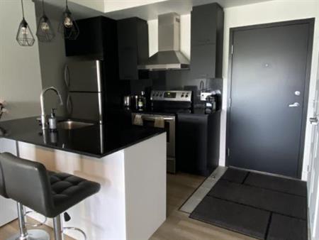 3 1/2 Ste-Foy (Québec) **1 mois gratuit**