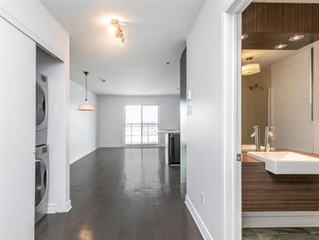 Grand 3½ style loft à deux pas du métro Montmorency – Moderne, lumineux et idéalement situé!