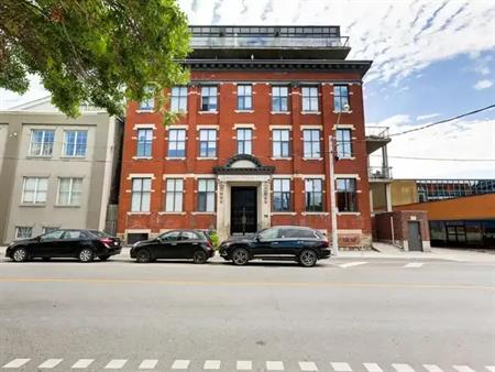 RIVER | 19 River Street, Toronto